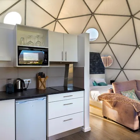 Soul Glamping -luxury -jacuzzi אתר קמפינג 4*